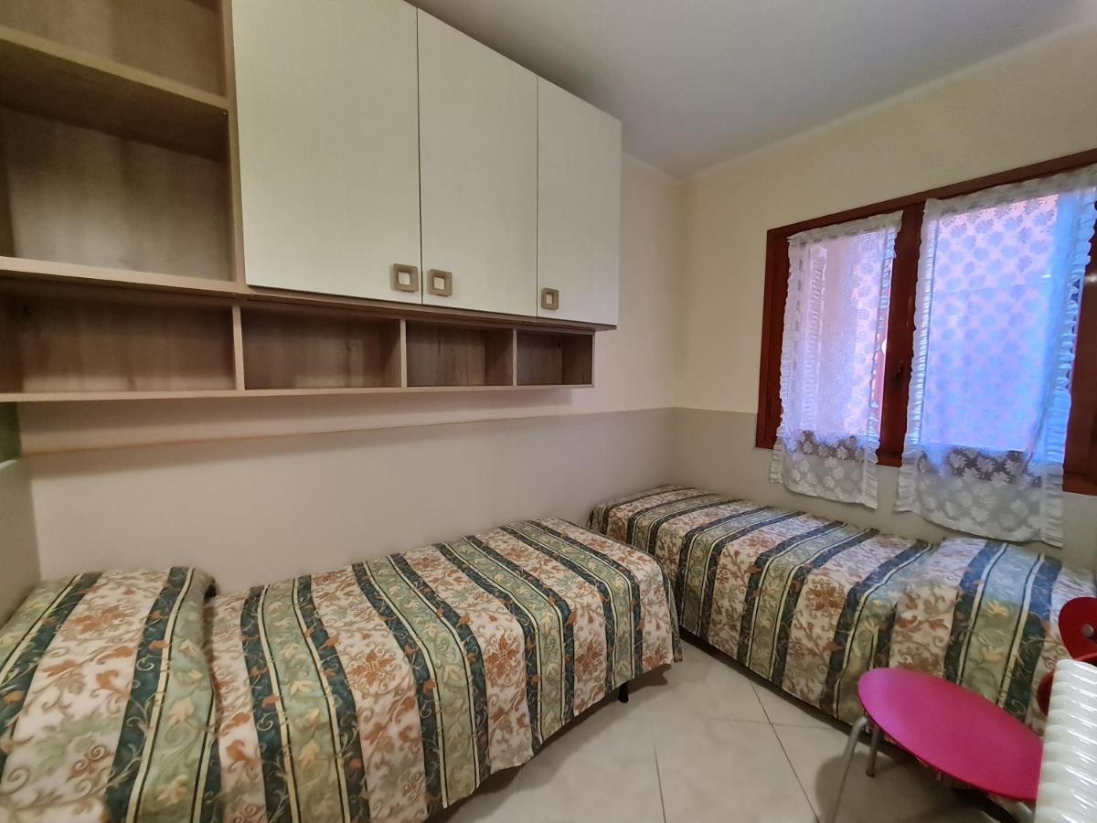 Easy Apartments Peschiera Peschiera del Garda Exterior foto
