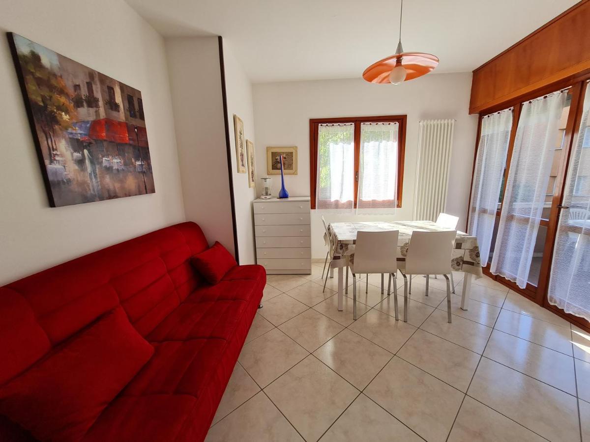 Easy Apartments Peschiera Peschiera del Garda Exterior foto