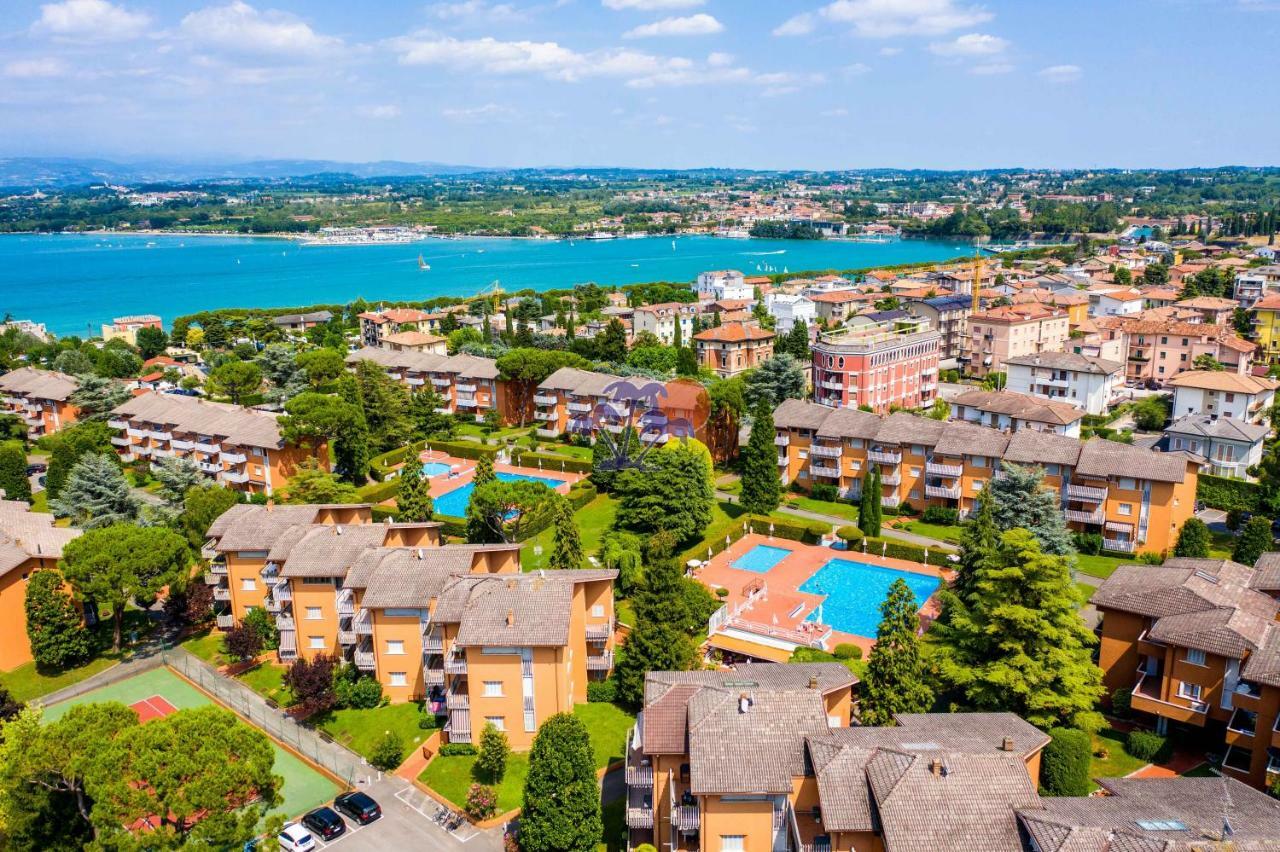 Easy Apartments Peschiera Peschiera del Garda Exterior foto